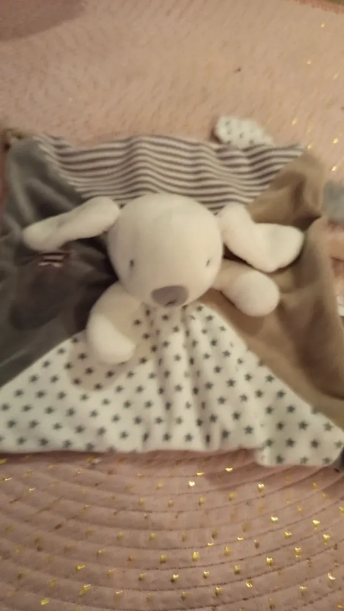 Doudou lapin chien obaibi