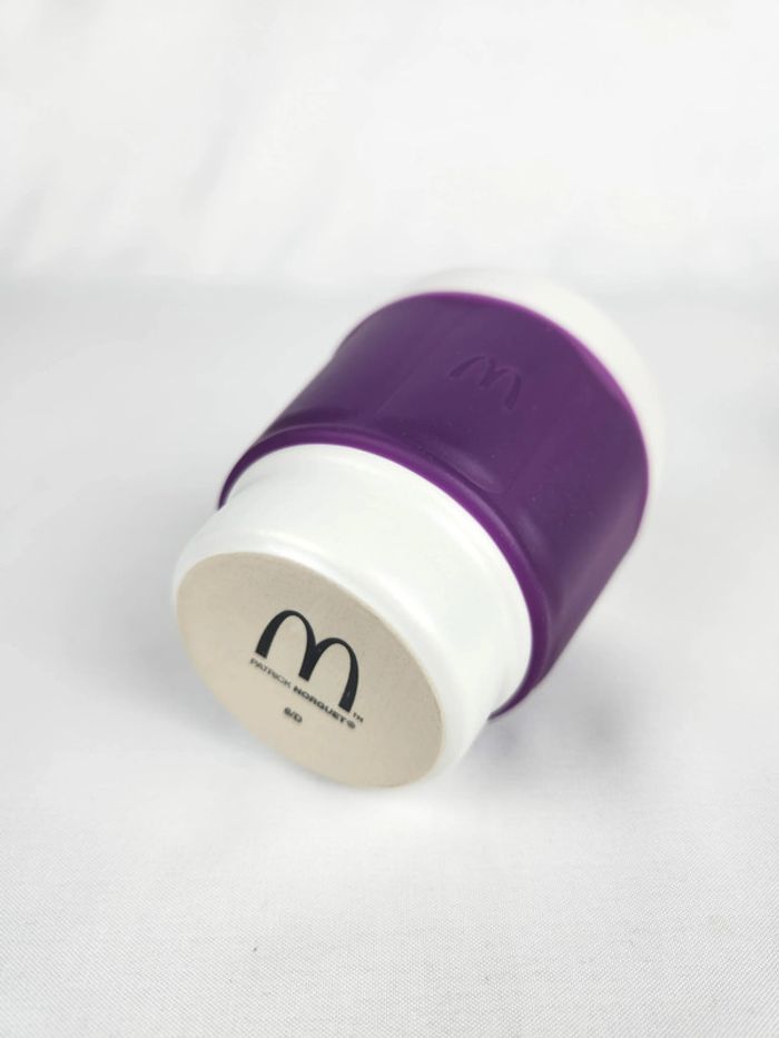Mug Tasse McDo Designer Patrick Norguet - Violet McDonald's - photo numéro 3