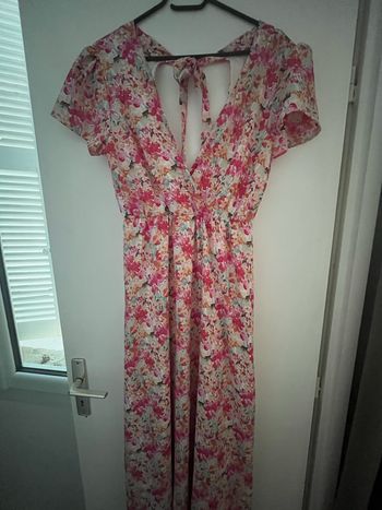 Robe fleurie dos nu