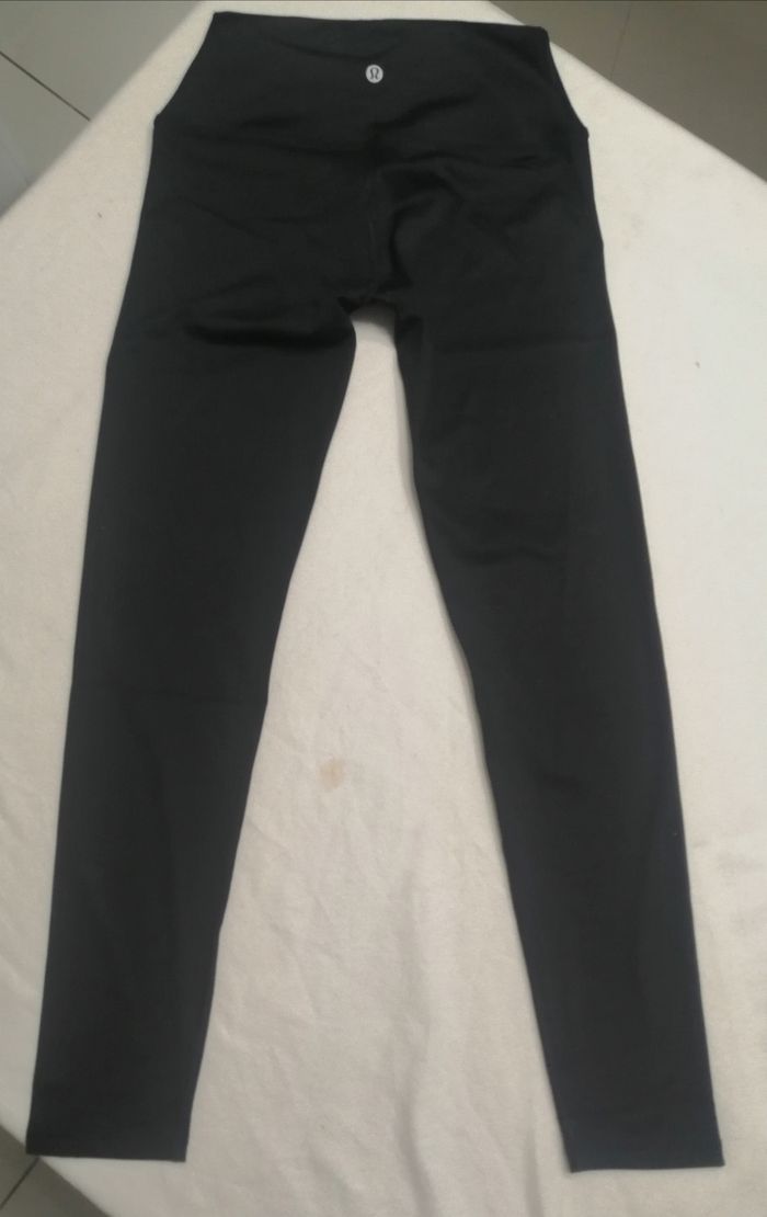Leggins Lululemon taille haute, longueur de 64 cm, taille S(36) - photo numéro 2
