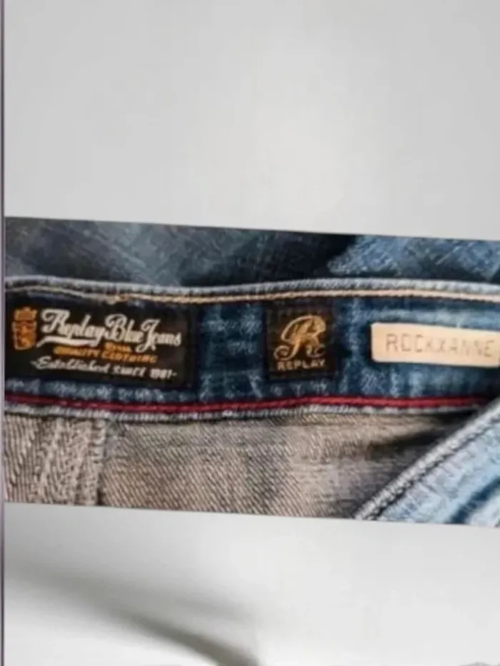 Jean Replay modéle roxanne ,coupe slim ,taille basse ,extensible - photo numéro 11