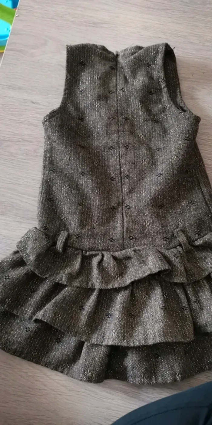Robe 4 ans - photo numéro 2