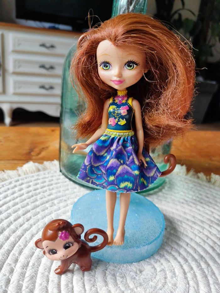 đ PoupĂ©e Enchantimals et son petit singe đ