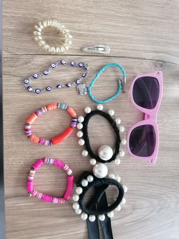 Lot bijoux noeud lunettes