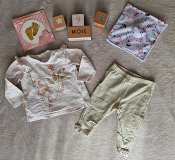 Pyjama léger 2 pièces écru & vert pastel Petit Beguin 9M (BE)