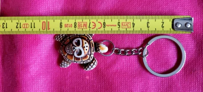 Porte-clés tortue tête de mort - photo numéro 2