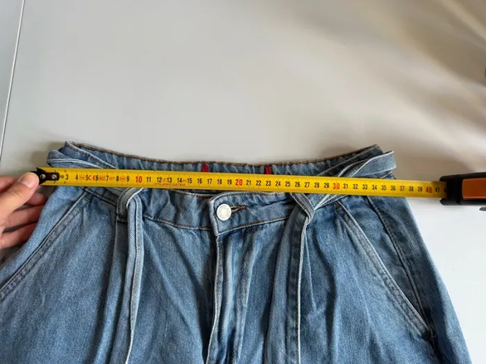 Jean mom en très bon état bleu taille 36 - photo numéro 7
