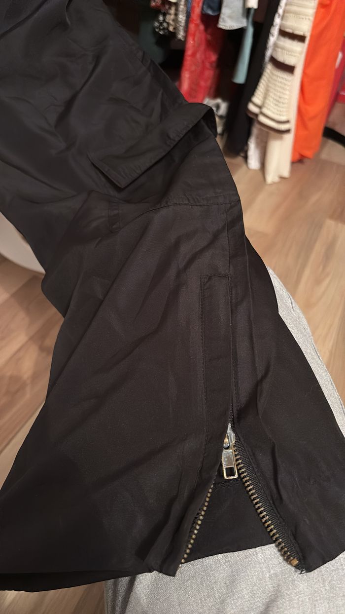 Pantalon noir léger style cargo ici et Maintenant T42 - photo numéro 2
