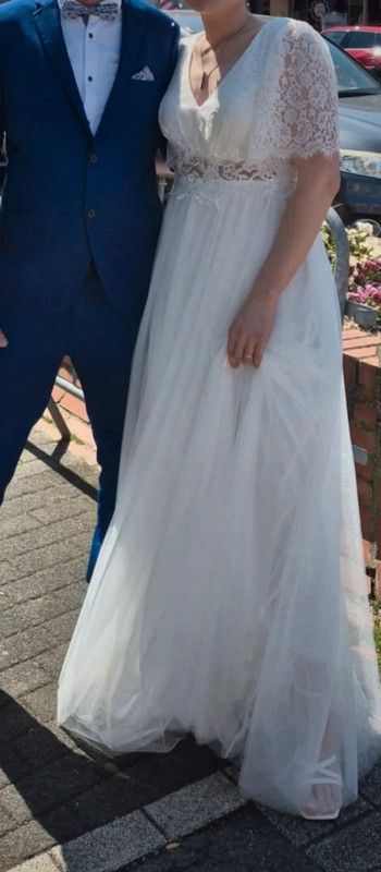 Robe de mariée taille L 40/42