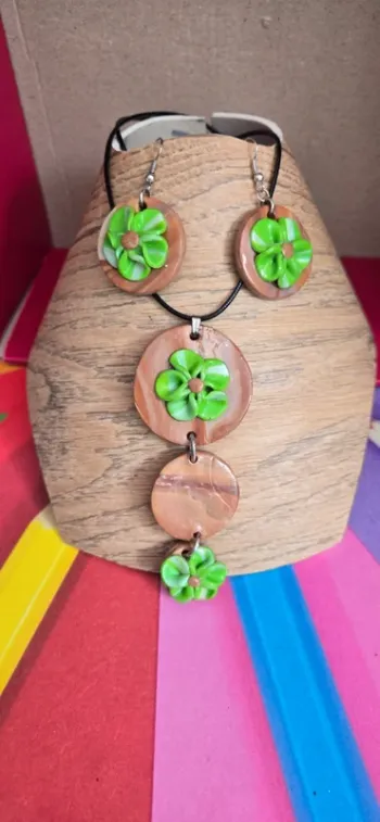 Parure Fimo fleur neuf