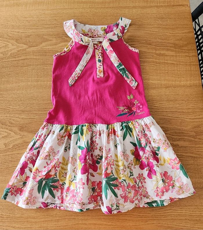 Robe d'été fille fleurs et fuschia taille 6 ans Kenzo