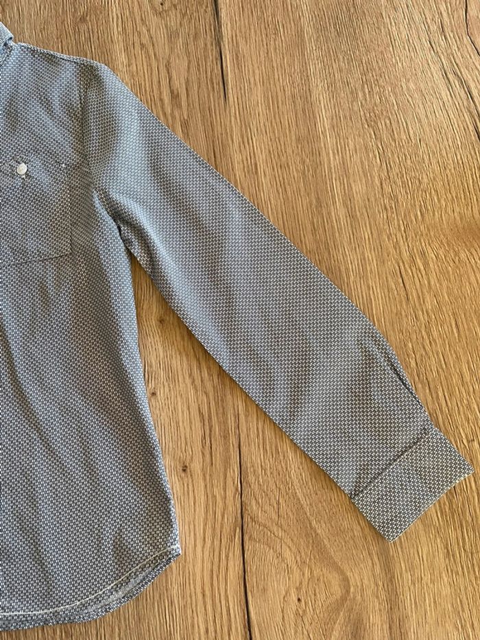 Chemise ikks taille 8 ans neuves - photo numéro 7