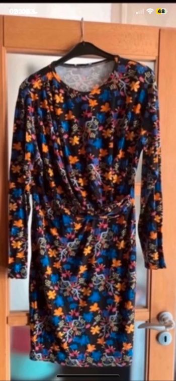 Robe midi colorée Zara