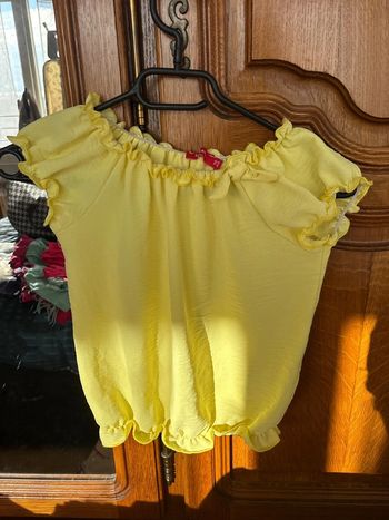 Haut épaule dénudé 10 ans