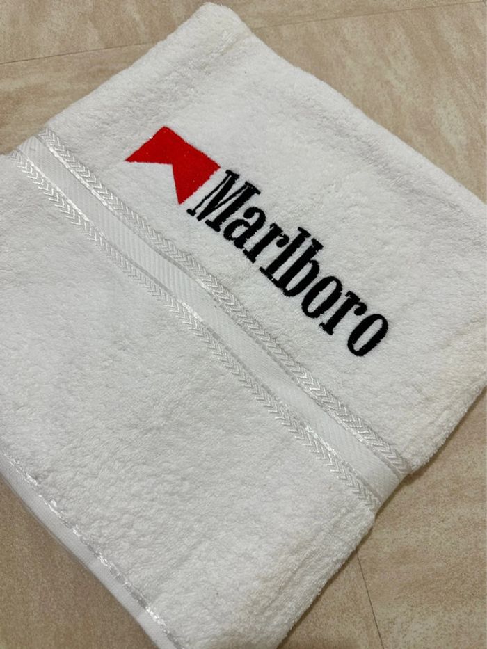 Serviette Marlboro - photo numéro 15