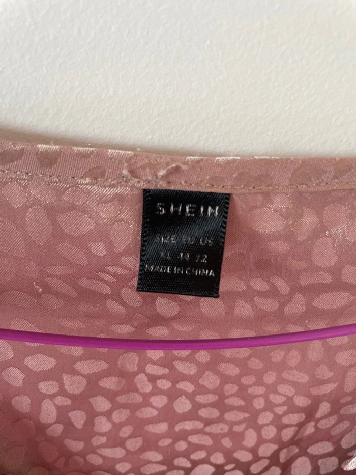 Haut shein rose taille xl - photo numéro 2