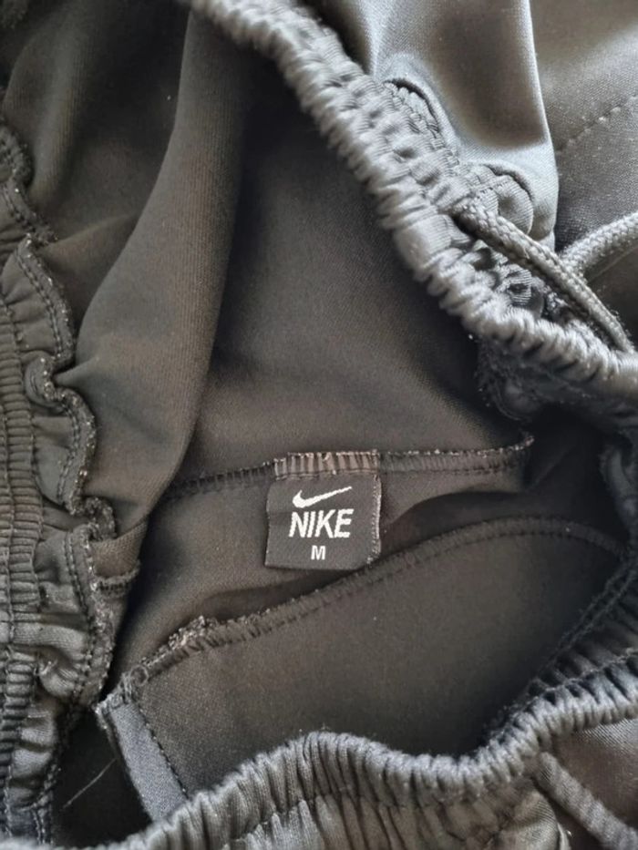Jogging Nike noir, M Hommes - photo numéro 5