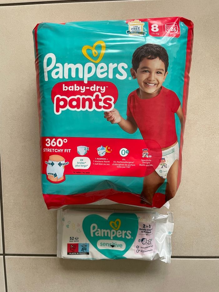 Pampers Pants T.8 + 1 lingette Pampers