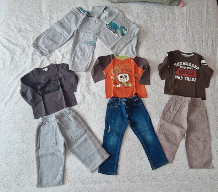 Gros lot vêtements garcon 23mois/ 2 ans - photo numéro 4