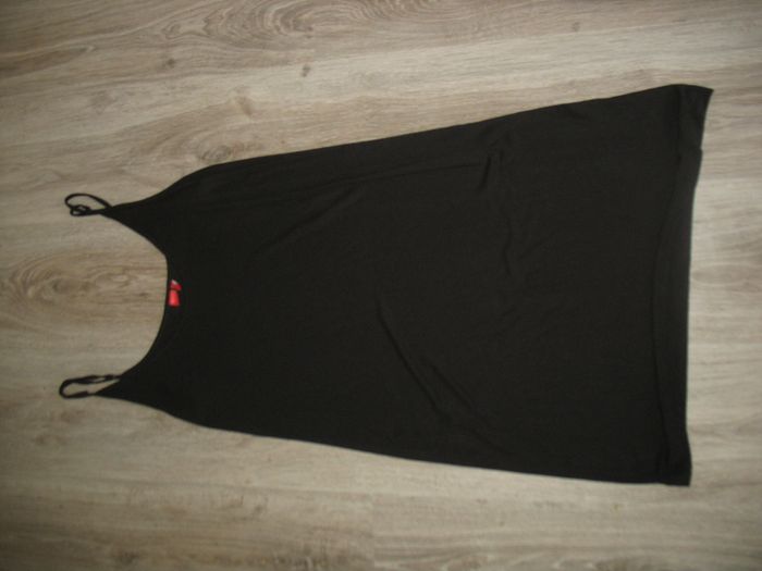 ROBE A BRETELLES NOIRE + VOILE IMPRIMÉ "MISS CAPTAIN" - TAILLE 42 - n°26 - photo numéro 4