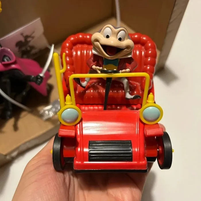 Figurine disney 100 ans mr toad et cavalier sans tête - photo numéro 12