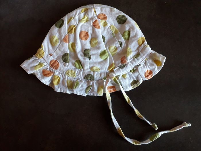 Chapeau de soleil bébé
