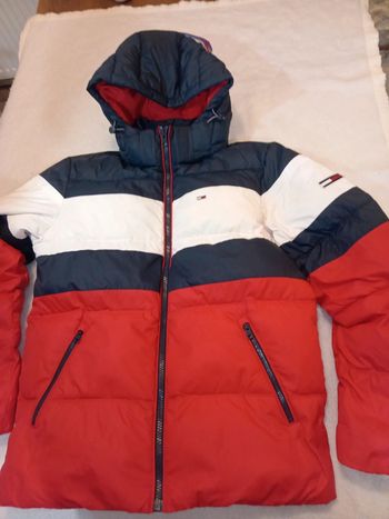 Tommy Hilfiger