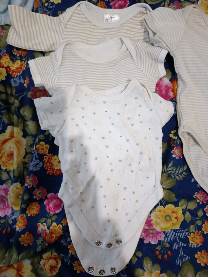 Lot de 4 body 50-56 cm - photo numéro 2