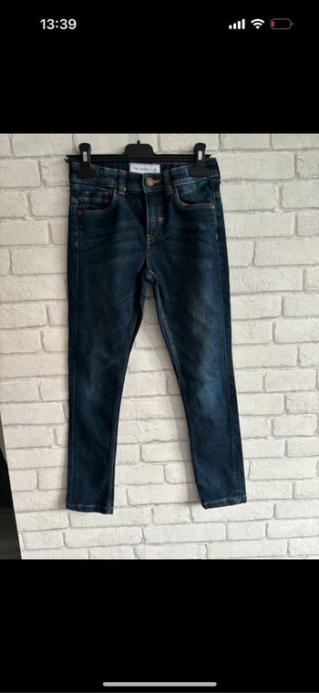 Jeans C&A taille 9 ans