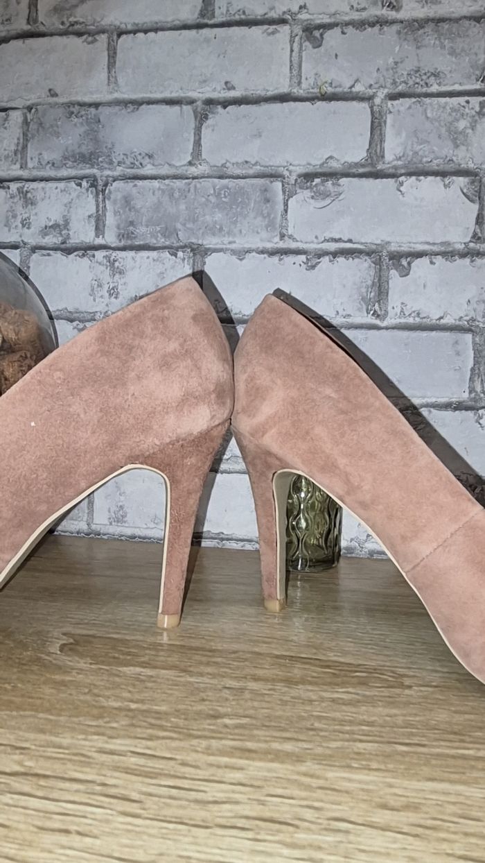 Escarpins en suédine  – KIABI – Pointure 39 - photo numéro 3