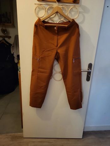 Pantalon marron clair neuf