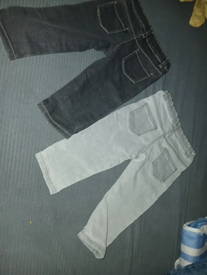 Jeans 12mois - photo numéro 3