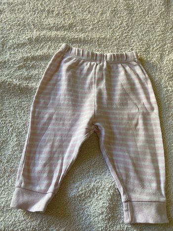 Pantalon à rayures roses