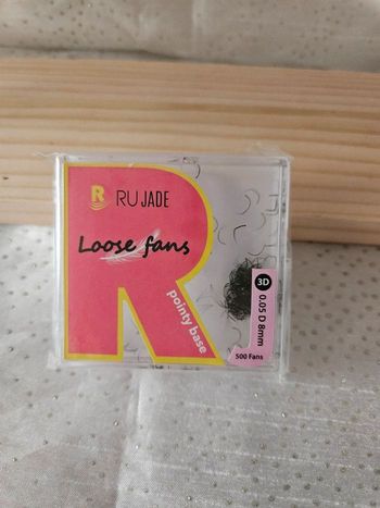 Extensions de cils RU JADE