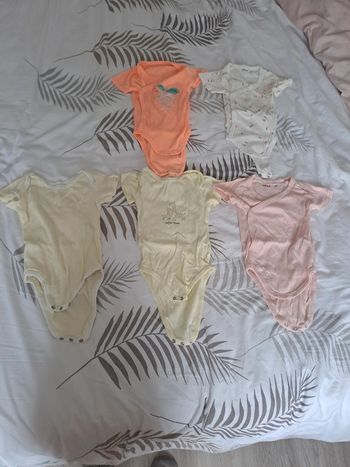 Lot de body manche courte fille