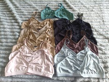 Lot de 13 soutiens gorges 1XL