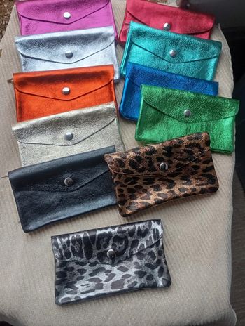 Pochettes en cuir