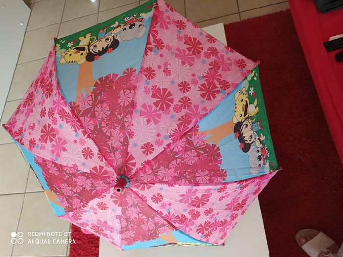 Parapluie filles bon état