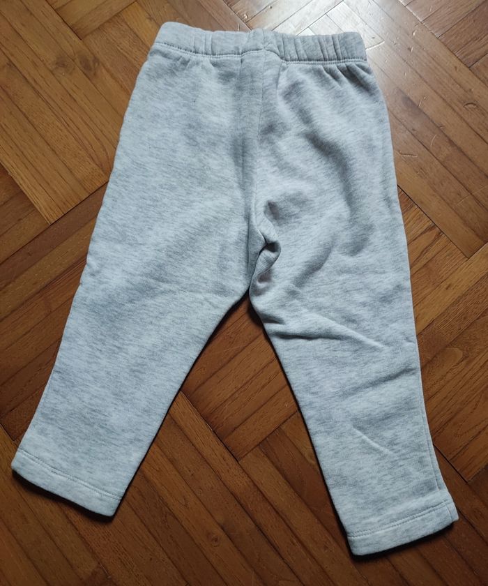 jogging/pantalon  12/24 mois - photo numéro 2