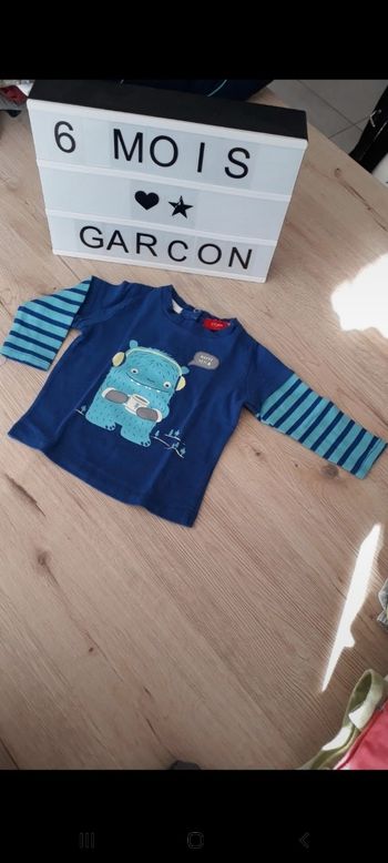 Tee shirt bleu monstre