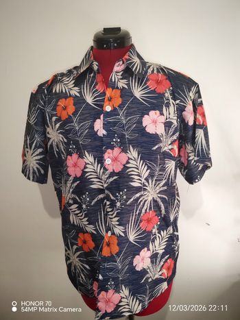 Chemisette style hawaïenne 