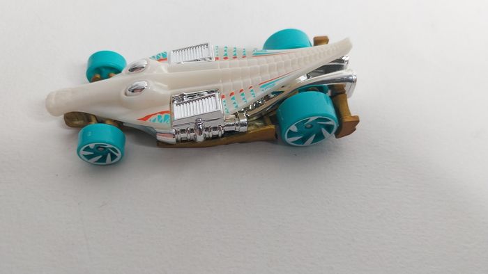 Hot Wheels Croc Rod Calendrier de l'Avent  2022 - photo numéro 5