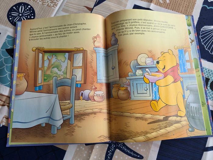 LIVRE DISNEY WINNIE L'OURSON LE TRÉSORS DORÉ NEUF  COMPORTE 32 PAGE MARQUE HACHETTE - photo numéro 5