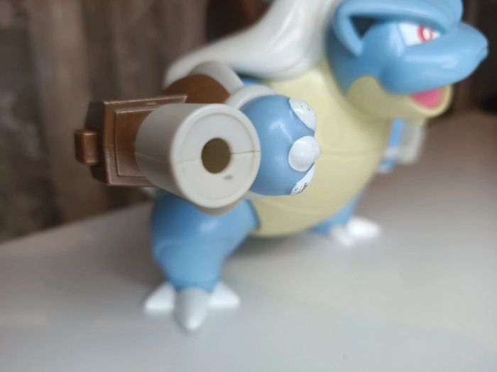 Figurine Pokémon Méga Tortank battle attack tomy 17cm - photo numéro 7