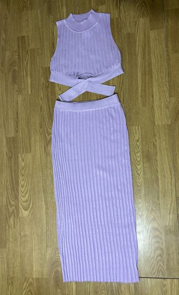 Ensemble léger crop top croisé et jupe longue lilas en maille