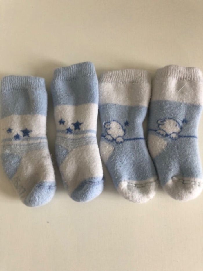 2 paires de chaussettes épaisses 3-6 mois