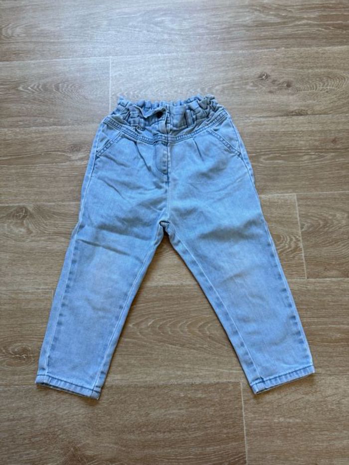 🌸 Jean bleu clair 36 mois Kiabi