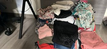 Gros lot vêtements fille 6 ans
