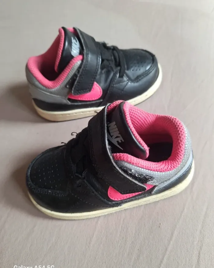 🎀 basket nike taille 22 🎀 - photo numéro 2