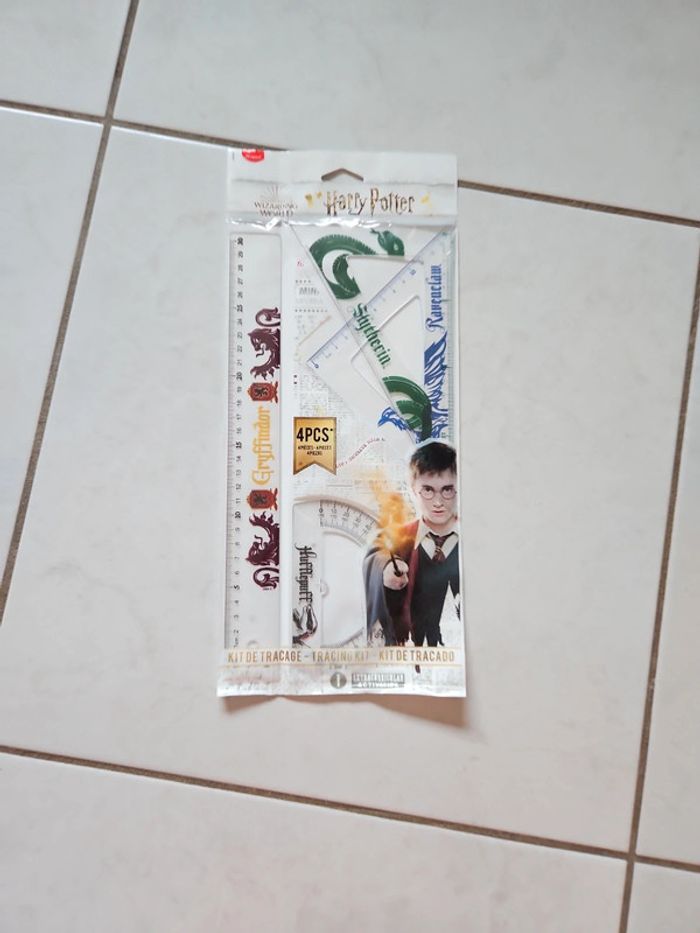 Set scolaire règle/équerre Harry Potter Neuf u18